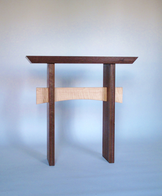 Statement Table w/ Contrasting Stretcher